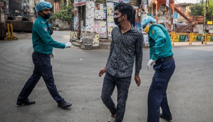 লকডাউন মেনে চলতে কঠোর হবে পুলিশ