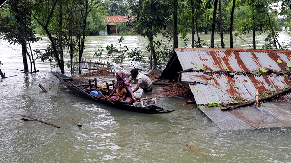 যমুনার পানি বাড়ছেই, বন্যাকবলিত বহু পরিবার