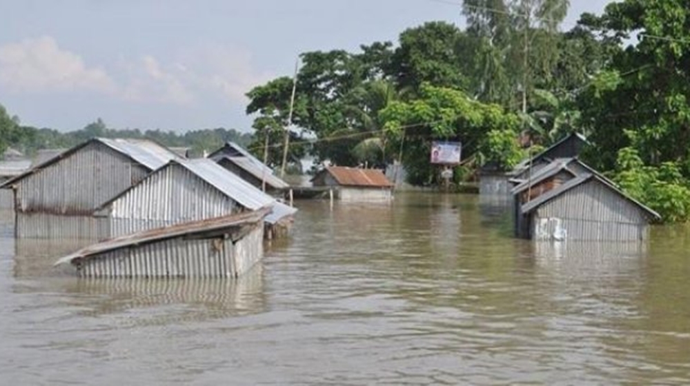 টানা বৃষ্টিতে বিভিন্ন জেলায় বন্যা, ২০ লাখ মানুষ পানিবন্দি