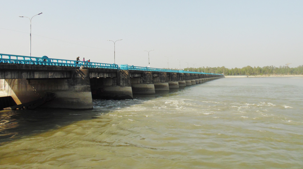 উত্তরে বাড়ছে নদ-নদীর পানি, তিস্তা ব্যারাজের ৪৪ গেট খোলা