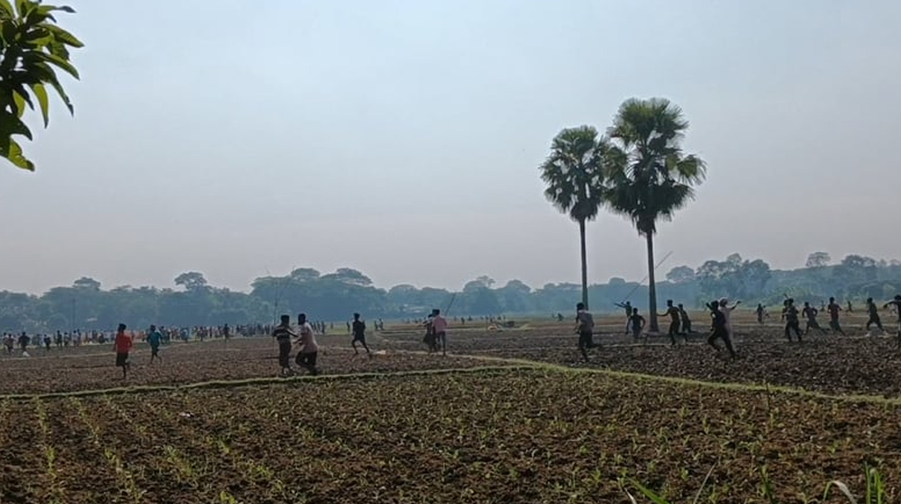 গোপালগঞ্জে দুই গ্রুপের সংঘর্ষ, আহত অর্ধশতাধিক