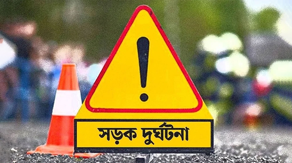 মোংলায় ভটবটি উল্টে নিহত ২, আহত ২