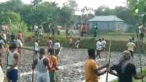 ব্রাহ্মণবাড়িয়ায় ১০ টাকা চাওয়া নিয়ে দু’পক্ষের সংঘর্ষ, আহত ৩০