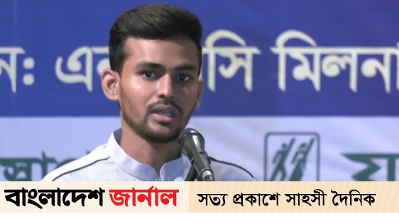 সচেতনতা বাড়াতে যুবকদের এগিয়ে আসার আহ্বান উপদেষ্টা আসিফের